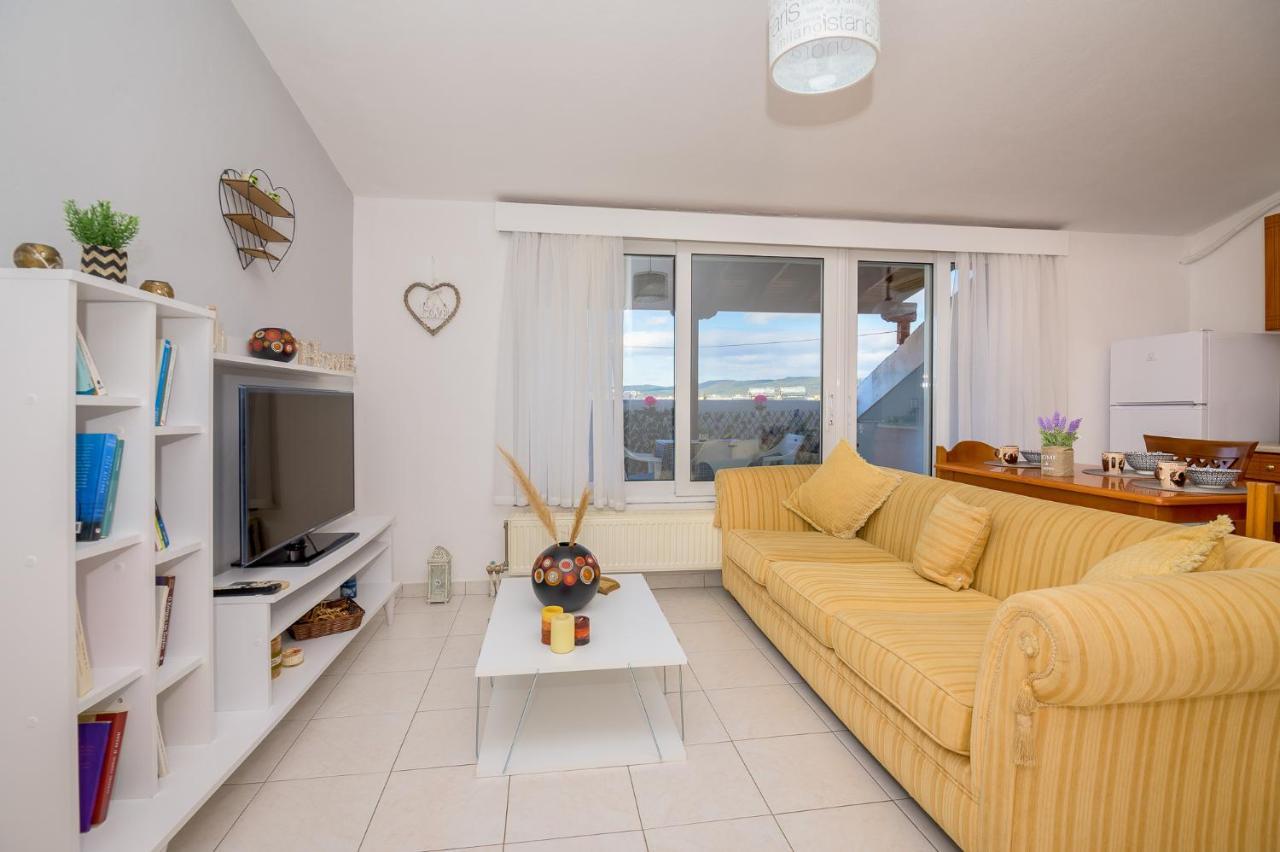 City Melody Apartment With Private Parking Alexandrópolis Exterior foto