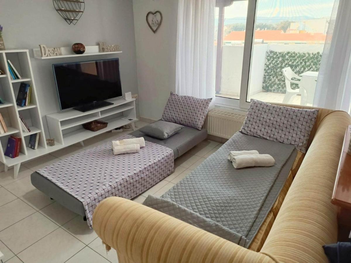 City Melody Apartment With Private Parking Alexandrópolis Exterior foto